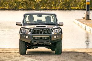 Mahindra Black Edition mHAWK Pik Up 2020 года  (AU)